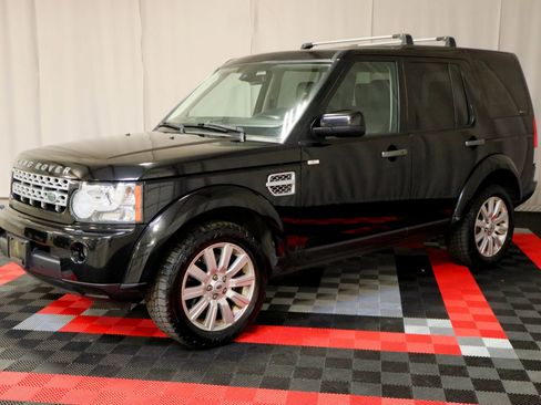 Used 2013 Land Rover LR4 HSE image 2