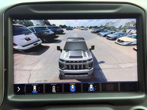 Used 2020 Chevrolet Silverado 3500 LTZ AWD/4WD image 48