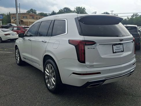 Used 2024 Cadillac XT6 Premium Luxury AWD/4WD image 7