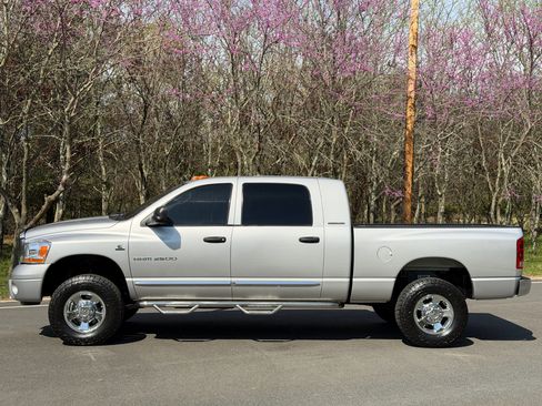 Used 2006 Dodge Ram 2500 Truck Laramie w/ Protection Group image 3