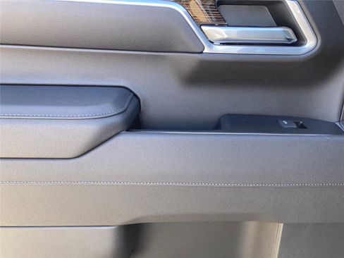 New 2026 GMC Sierra 1500 Elevation image 20