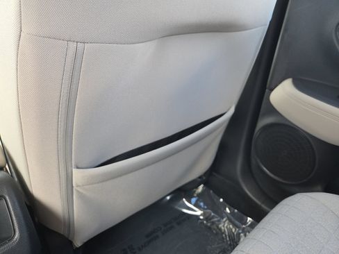 Used 2024 Honda HR-V LX image 32
