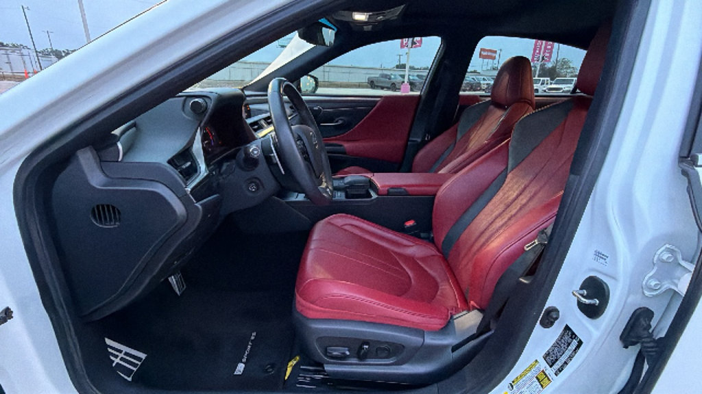 Used 2020 Lexus ES 350 F Sport w/ Accessory Package 2 FWD image 13