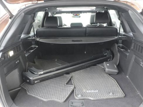 Certified 2025 MAZDA CX-70 3.3 Turbo w/ Premium Plus Pkg image 10