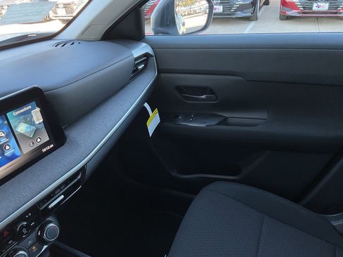 New 2026 Nissan Kicks S image 36