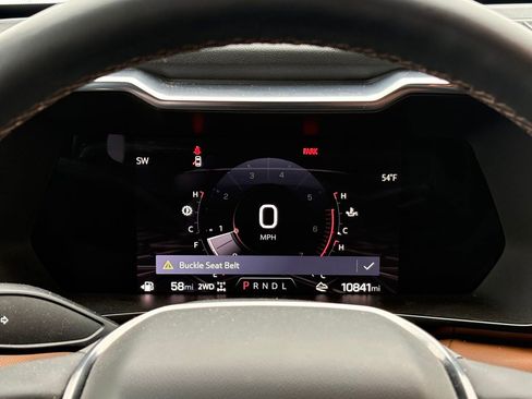 Used 2023 GMC Canyon AT4 image 20