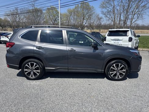 Used 2021 Subaru Forester Limited image 6