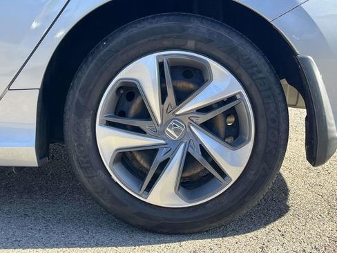 Used 2019 Honda Civic LX image 11