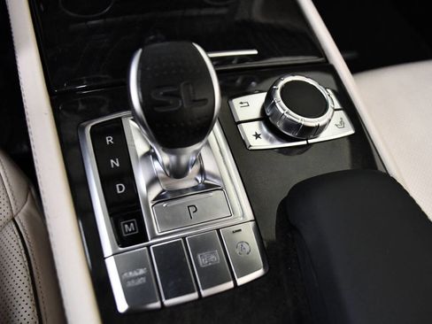 Used 2017 Mercedes-Benz SL 550 image 20