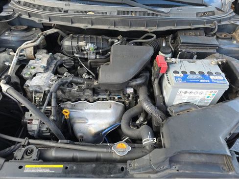 Used 2014 Nissan Rogue S w/ Convenience Package image 16