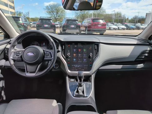 Used 2024 Subaru Outback Premium AWD/4WD image 13