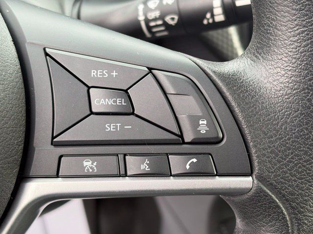 Used 2021 Nissan Kicks SV FWD image 15