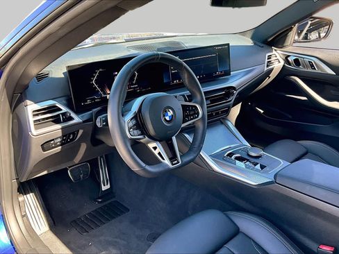 Used 2026 BMW 430i Coupe w/ M Sport Package RWD image 16