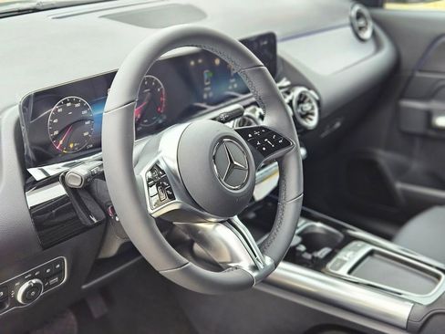New 2026 Mercedes-Benz GLA 250 4MATIC image 20