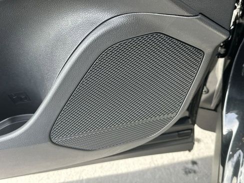 Used 2025 Lexus RX 350 Premium image 24