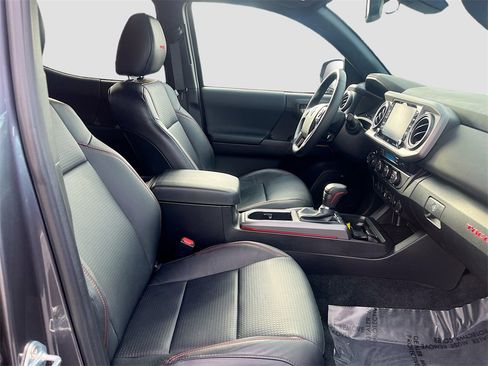 Used 2023 Toyota Tacoma TRD Pro image 29