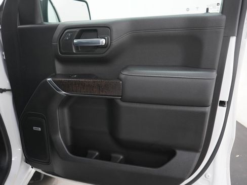 Used 2019 GMC Sierra 1500 Denali w/ Denali Ultimate Package AWD/4WD image 12
