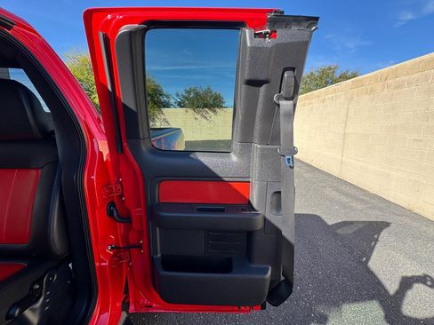 Used 2010 Ford F150 Raptor image 21