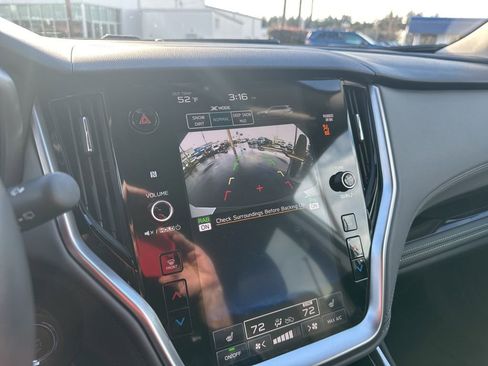 Used 2025 Subaru Outback Onyx Edition image 24