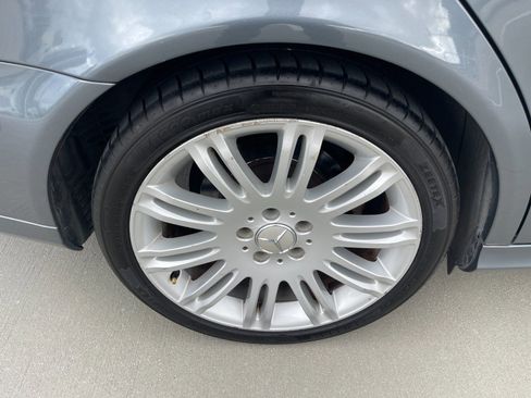 Used 2007 Mercedes-Benz E 350 Sedan image 13