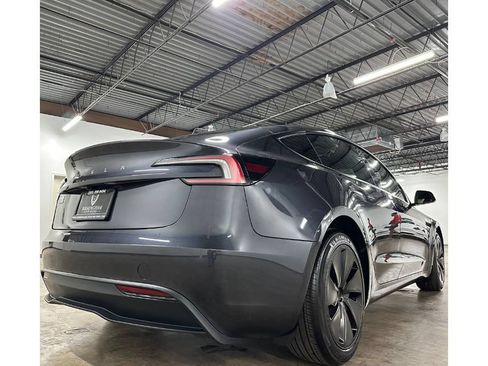 Used 2024 Tesla Model 3 Long Range RWD image 13