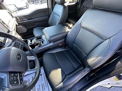New 2025 Ford F150 Lariat w/ Equipment Group 501A Mid image 16