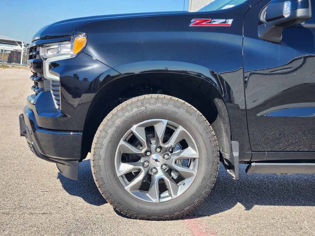 New 2026 Chevrolet Silverado 1500 RST AWD/4WD image 5