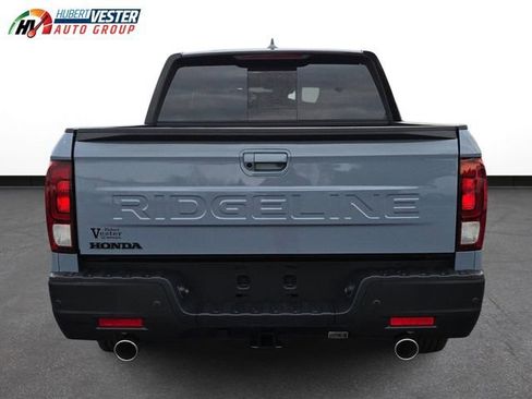 New 2026 Honda Ridgeline Black Edition image 7