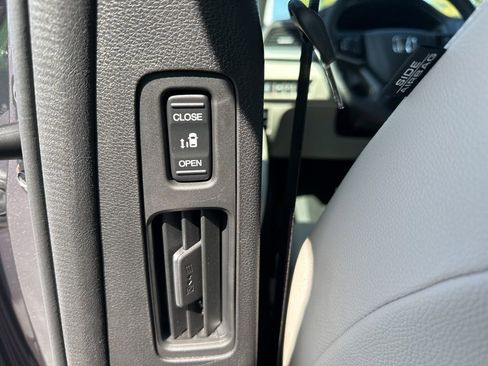 New 2026 Honda Odyssey EX-L image 15