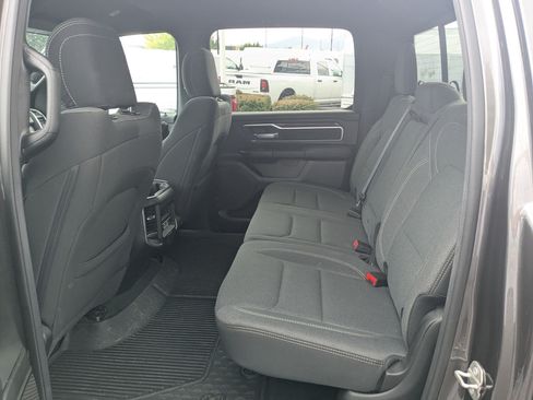 Used 2023 RAM 1500 Big Horn AWD/4WD image 30