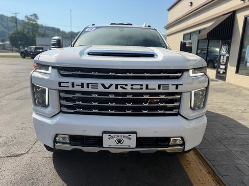 Used 2022 Chevrolet Silverado 2500 LTZ w/ Z71 Chrome Sport Edition AWD/4WD image 7