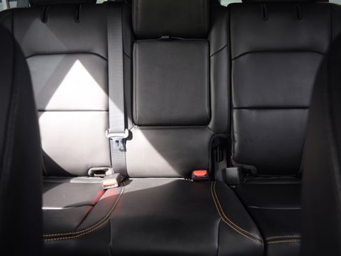 Used 2025 Jeep Wrangler Unlimited Rubicon 392 image 17