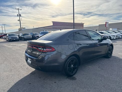 Used 2016 Dodge Dart SXT image 6