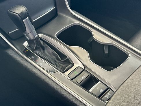 Used 2021 Honda Accord LX image 19