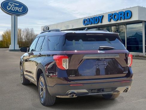 Used 2023 Ford Explorer XLT w/ Equipment Group 202A AWD/4WD image 3