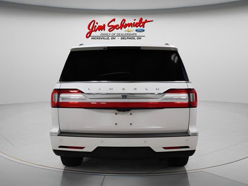 Used 2019 Lincoln Navigator Reserve AWD/4WD image 4