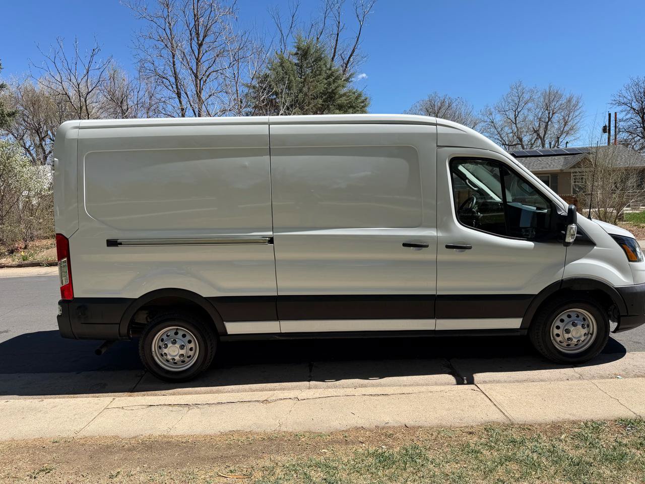 Used 2024 Ford Transit 250 148 Medium Roof Extended AWD image 6