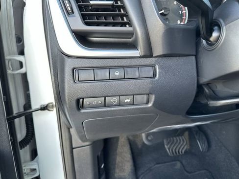 Certified 2023 Nissan Rogue SV w/ SV Premium B Package image 20