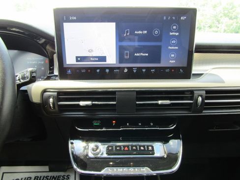 Used 2023 Lincoln Corsair AWD w/ Equipment Group 101A image 15
