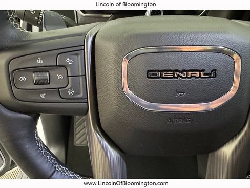 Used 2025 GMC Sierra 1500 Denali Ultimate AWD/4WD image 24