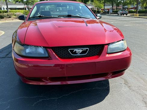 Used 2004 Ford Mustang Premium RWD image 6