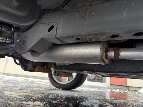 Used 2012 Jeep Liberty Limited Jet w/ Chrome Accents Group image 35