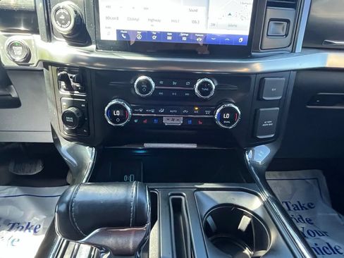 Used 2021 Ford F150 Lariat w/ Equipment Group 502A High AWD/4WD image 20