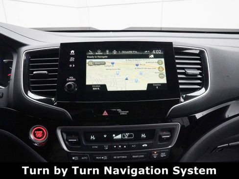 Used 2024 Honda Passport Black Edition image 32