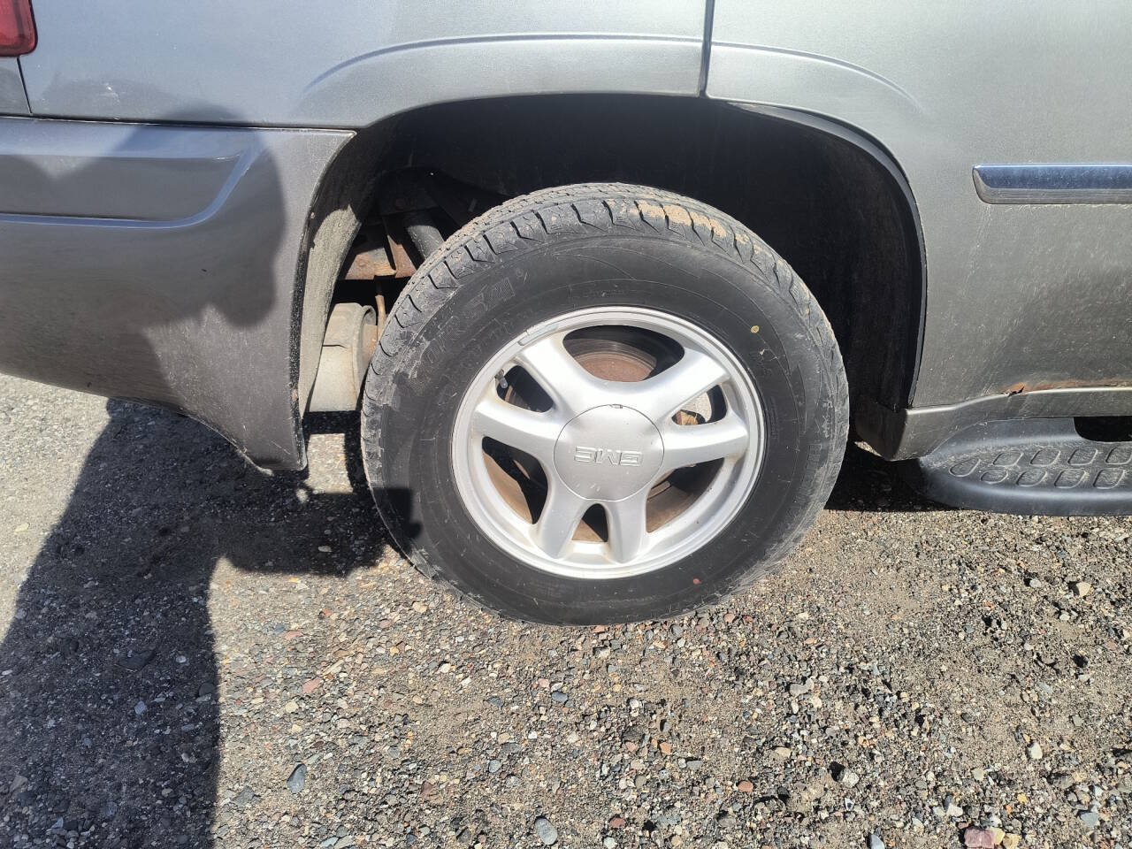 Used 2006 GMC Envoy SLT AWD/4WD image 11