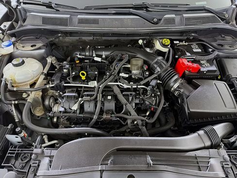 Used 2021 Lincoln Corsair FWD w/ Convenience Package image 32