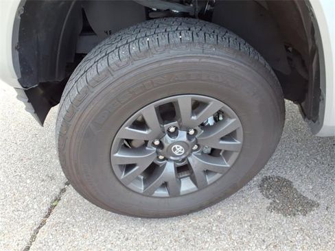 Used 2023 Toyota Tacoma SR5 image 22