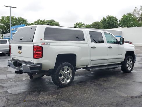 Used 2019 Chevrolet Silverado 2500 LTZ w/ Duramax Plus Package AWD/4WD image 4