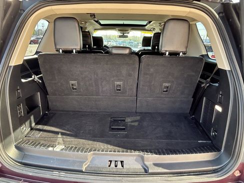 Used 2020 Ford Expedition Platinum AWD/4WD image 19