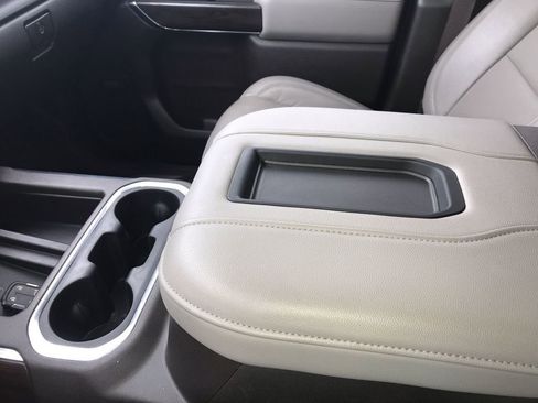 Used 2019 GMC Sierra 1500 SLT w/ SLT Convenience Package AWD/4WD image 20